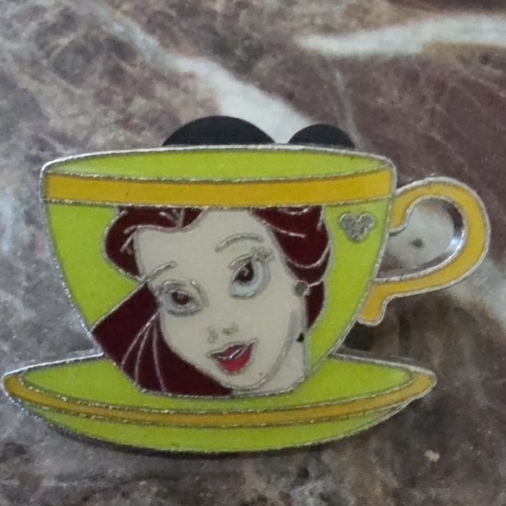 Disney Pin - Princess Tea Cup Hidden Mickey 2 of 6 Collector Trading Pin